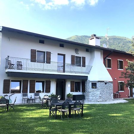 Affittacamere Al Castello Travesio Екстер'єр фото